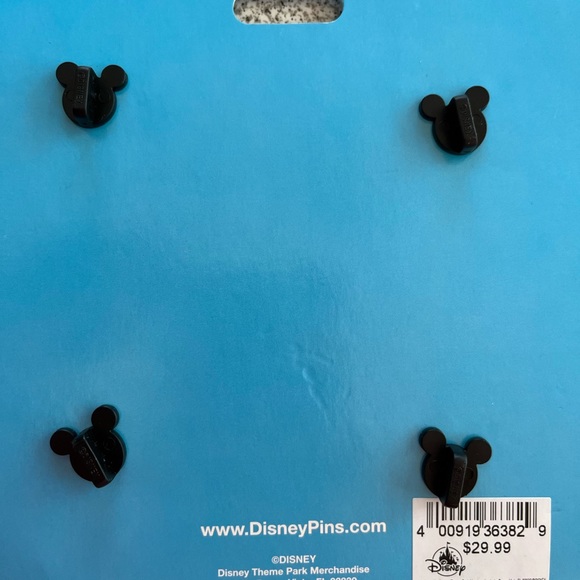 Disney Parks - Four Lands Magic Kingdom Pin Set - SOLD OUT - Picture 3 of 6